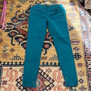 Beautiful Elie Tahari jeans.